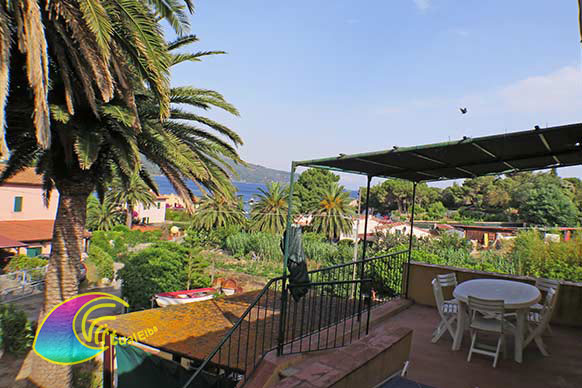 Terrazza Procchio Appartamento Raffaello Campo all Aia